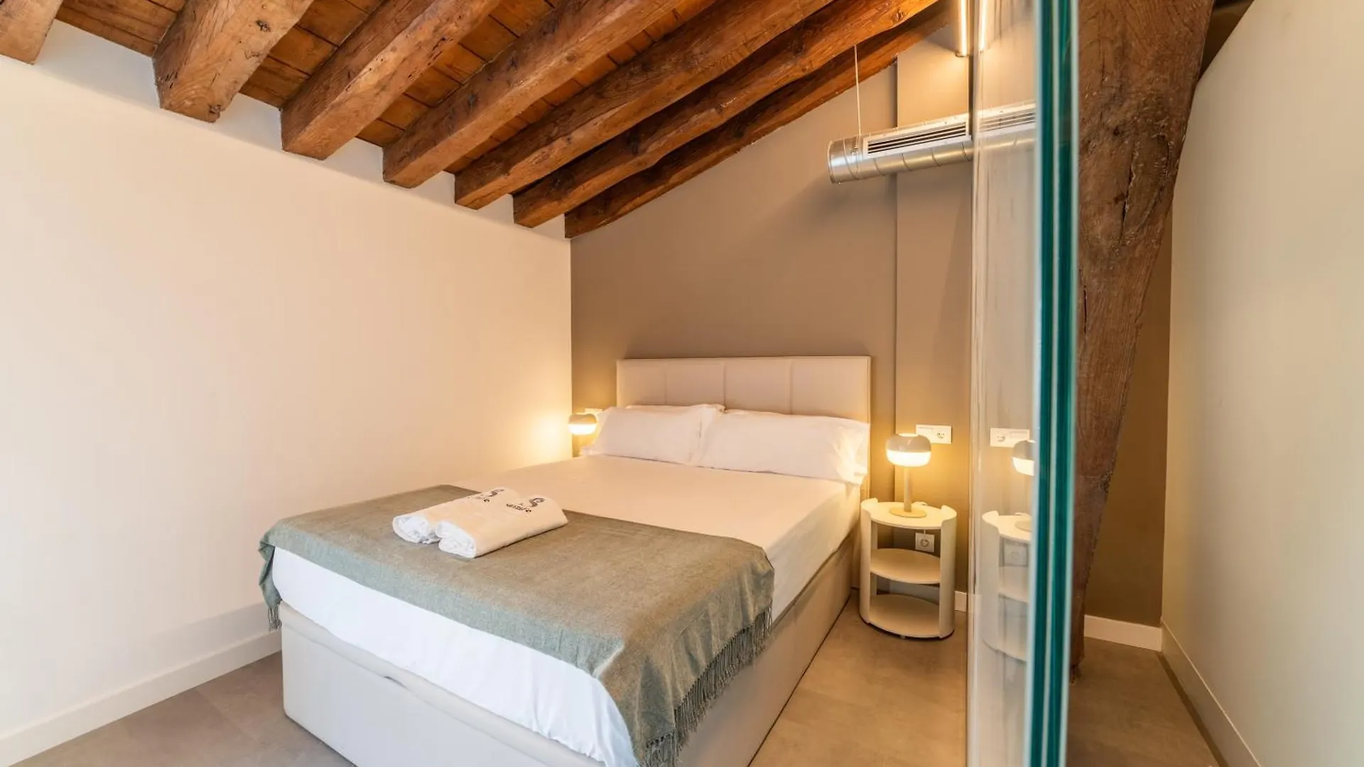 Apartamentos Santa Fe - Calle Armas By Toledo Ap 0*,  Spanyolország