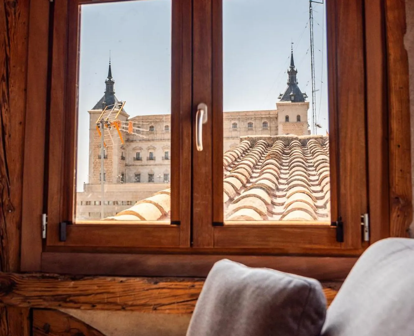 Apartamentos Santa Fe - Calle Armas By Toledo Ap
